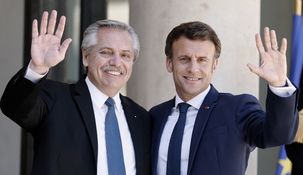 Macron está en Qatar, pero desde el entorno de Fernández aseguran que no viajará para presenciar la final.