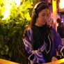 La música y los DJ sets forman parte de la dinámica del lugar.