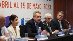 Agustín Rossi habló sobre control gubernamental en la Feria del Libro.