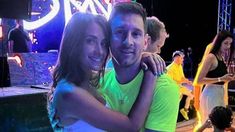 Lionel Messi y Antonela Roccuzzo, bailando en el show privado de Los Palmeras Lionel Messi y Antonela Roccuzzo, bailando en el show privado de Los Palmeras