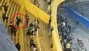 El gesto racista del hincha de Boca contra la parcialidad de Corinthians.