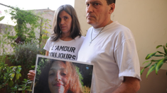 Los padres de la adolescente asesinada por Leonardo David Sena remarcaron que a pesar de los años nunca bajaron los brazos. Los padres de la adolescente asesinada por Leonardo David Sena remarcaron que a pesar de los años nunca bajaron los brazos.