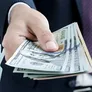 Por el momento no existe una perspectiva de adopción masiva del pago de salarios en dólares.