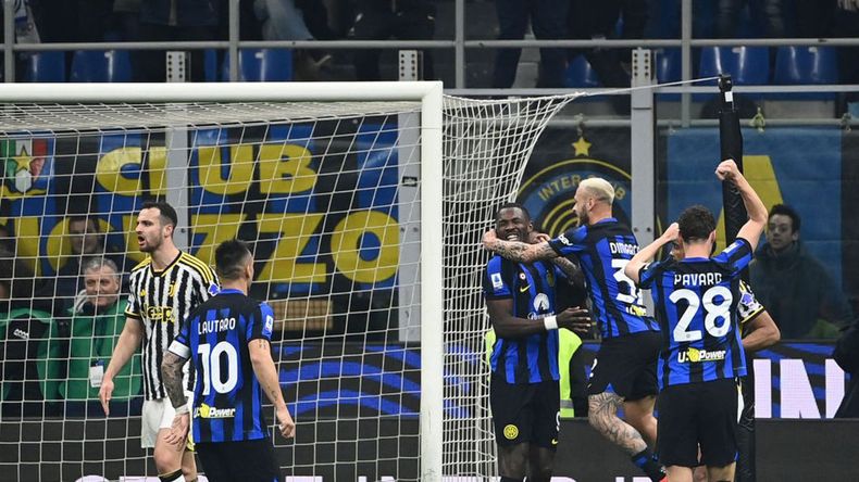 Inter de Milan, campeón italiano 2023-2024.