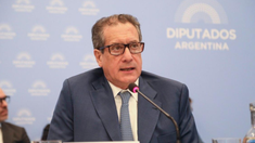 El titular del BCRA aseguró que se podrá cumplir con la meta del 60% de inflación para el 2023. El titular del BCRA aseguró que se podrá cumplir con la meta del 60% de inflación para el 2023.