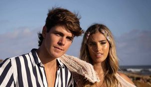 Marcos Ginocchio se filmó escuchando Muchacha ojos de papel de Luis Alberto Spinetta