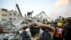 La Franja de Gaza continúa bajo combate. La Franja de Gaza continúa bajo combate.
