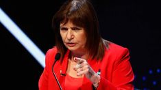 Bullrich dispuso la presencialidad plena en el Ministerio de Seguridad.