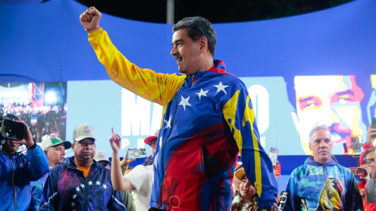 En medio de la crisis poselectoral, Nicolás Maduro adelantó la Navidad en  Venezuela