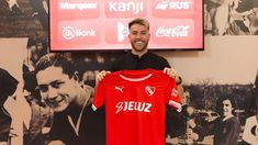 El jugador cordobés fue presentado en Independiente. El jugador cordobés fue presentado en Independiente.