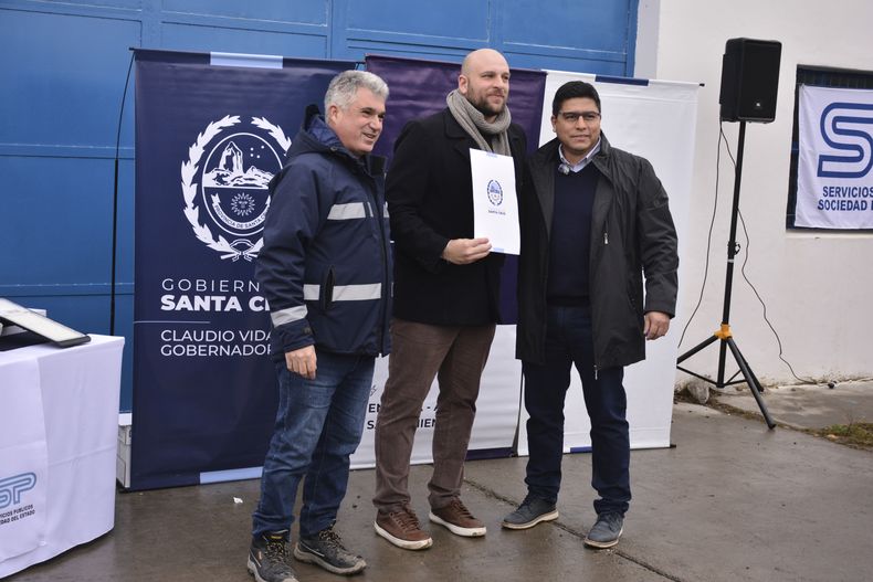 El gobierno de Santa Cruz busca mejorar el nivel de luz