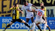 En una nueva edición del Superclásico uruguayo, Peñarol y Nacional empataron 0-0. En una nueva edición del Superclásico uruguayo, Peñarol y Nacional empataron 0-0.