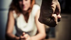 El 144 brinda información sobre qué hacer ante situaciones de violencia de género. Para situaciones de riesgo llamar al 911. El 144 brinda información sobre qué hacer ante situaciones de violencia de género. Para situaciones de riesgo llamar al 911.