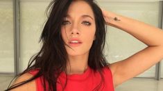 Oriana Sabatini combinó ropa deportiva con estilo urbano y detalles glam. Oriana Sabatini combinó ropa deportiva con estilo urbano y detalles glam.