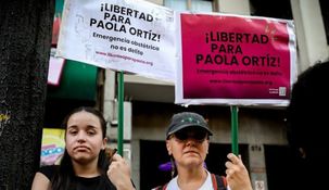Activistas y organizaciones de derechos humanos se movilizaron durante años bajo la Mesa por la Libertad de Paola Ortiz.