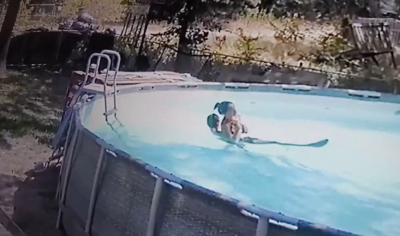 Un héroe de 10 años salvo a su mamá de morir ahogada.