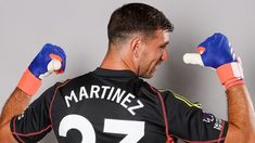 La figura de la Premier League decidió homenajear a la Selección argentina. La figura de la Premier League decidió homenajear a la Selección argentina.