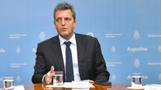 Sergio Massa no descarta viajar a Estados Unidos para negociar con el FMI. Sergio Massa no descarta viajar a Estados Unidos para negociar con el FMI.