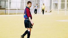 Messi, de joven, en La Masía del Barcelona. Messi, de joven, en La Masía del Barcelona.
