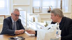 Julio Zamora recibió de parte de Jorge DOnofrio más de 1.700 Pases Libres Multimodales.