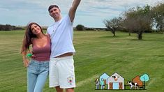 Mandinha Martinez y el Dibu, juntos en Mar del Plata. Mandinha Martinez y el Dibu, juntos en Mar del Plata.