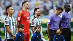 Messi, Cristiano Ronaldo, Luka Modrić, Manuel Neuer y Yuto Nagatomo tendrán el mismo parche por tener el mismo record. Messi, Cristiano Ronaldo, Luka Modrić, Manuel Neuer y Yuto Nagatomo tendrán el mismo parche por tener el mismo record.