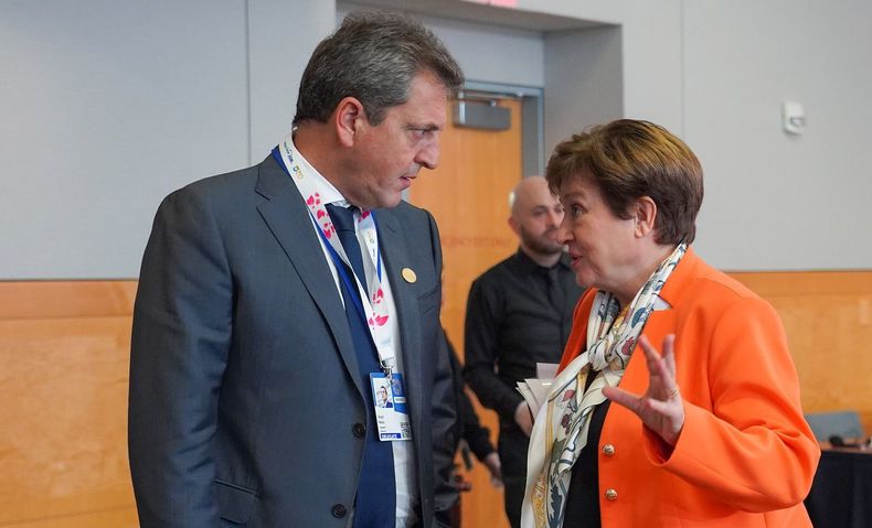 Massa junto a Kristalina Georgieva