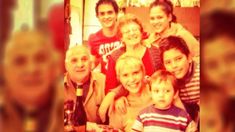 La presentación oficial de Augusto Schuster en la familia como novio de Barbie Vélez La presentación oficial de Augusto Schuster en la familia como novio de Barbie Vélez