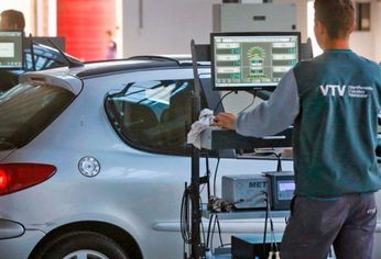 Los valores de la VTV siguen siendo un gasto significativo, especialmente en la Provincia de Buenos Aires, donde los costos son más altos que en la Ciudad. Los valores de la VTV siguen siendo un gasto significativo, especialmente en la Provincia de Buenos Aires, donde los costos son más altos que en la Ciudad.