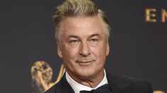 El actor de Hollywood compartió unas imágenes en redes sociales con el nuevo look de sus hijos. El actor de Hollywood compartió unas imágenes en redes sociales con el nuevo look de sus hijos.