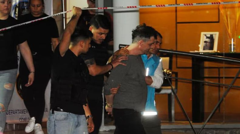 La pareja de la ex cantante de Bandana se encuentra detenido desde la noche del jueves.