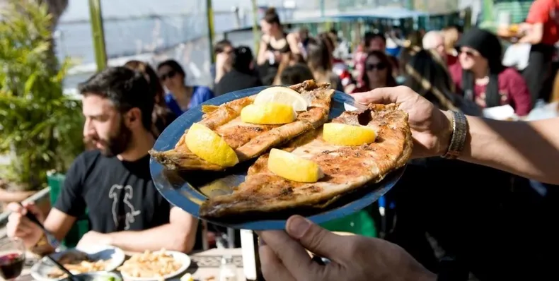 Avanza el proyecto para que los locales gastronómicos incluya información nutricional de sus platos