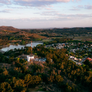 Vista panorámica de Tandil y sus sierras emblemáticas. Vista panorámica de Tandil y sus sierras emblemáticas.