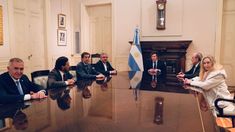 Javier Milei tuvo una cumbre de último momento con gobernadores antes de su viaje a Madrid