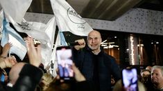 Horacio Rodríguez Larreta junto a vecinos en Belgrano.&nbsp;