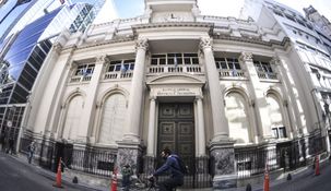 El Banco Central ante una sangría de reservas.
