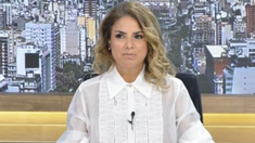 La periodista quedó en medio de un debate en vivo entre sus colegas y su pareja y no pudo contenerse. La periodista quedó en medio de un debate en vivo entre sus colegas y su pareja y no pudo contenerse.