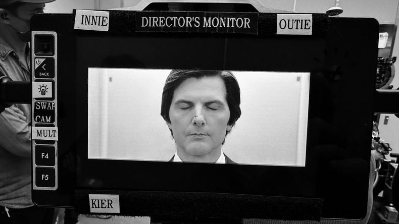 La serie de Apple TV+, una de las mejores producciones del año pasado, también frenó su rodaje por la huelga de guionistas. En imagen, el actor Adam Scott, protagonista de la misma. 