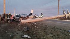 Insólito: una camioneta chocó un poste de luz y dejó sin energía a más de 100 mil personas. Insólito: una camioneta chocó un poste de luz y dejó sin energía a más de 100 mil personas.