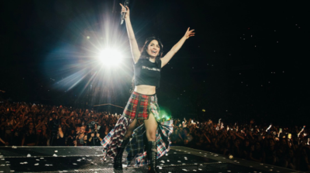 agarrense: el misterioso video de lali esposito que encendio los rumores de su primer monumental