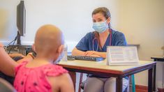 Denuncian que el Gobierno no está entregando medicamentos a niños con cáncer.