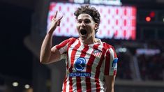 Julián Álvarez suma elogios por su nivel en Atlético de Madrid. Julián Álvarez suma elogios por su nivel en Atlético de Madrid.