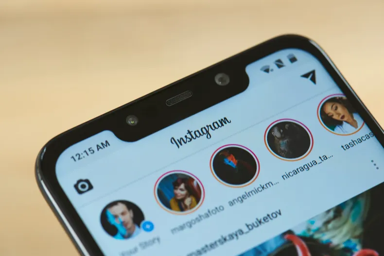 Buscan prohibir el uso de las redes sociales a menores de 16 años en Australia. 