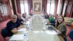 El gobernador bonaerense, Axel Kicillof, se reunió con los intendentes.