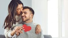 Las personas nacidas bajo el signo de la Rata en la Astrología China poseen una irresistible mezcla de encanto. Las personas nacidas bajo el signo de la Rata en la Astrología China poseen una irresistible mezcla de encanto.