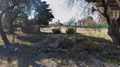 El predio de avenida Ciudad de Valparaíso al 5800 donde falleció el hombre de 51 años. El predio de avenida Ciudad de Valparaíso al 5800 donde falleció el hombre de 51 años.