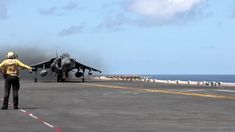 Los Marines de Estados Unidos hicieron ejercicios de fuego real en el Mar Caribe y cerca de las costas de Venezuela. Los Marines de Estados Unidos hicieron ejercicios de fuego real en el Mar Caribe y cerca de las costas de Venezuela.