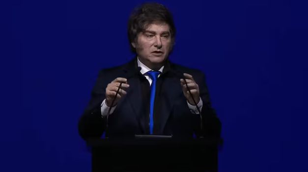 Javier Milei insistió con su polémica teoría: Si no se llegara a fin de mes, las calles estarían llenas de cadáveres