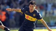 Gary Medel jugó en Boca entre 2009 y 2011, etapa en la que disputó 48 partidos. Gary Medel jugó en Boca entre 2009 y 2011, etapa en la que disputó 48 partidos.
