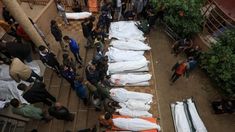 Se calcula que unos 60.000 palestinos han muerto durante la ofensiva israelí. Se calcula que unos 60.000 palestinos han muerto durante la ofensiva israelí.